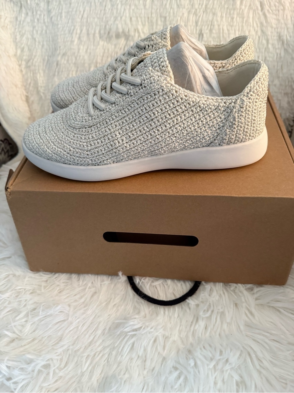 The Sak Asha Crocheted Sneakers Size 9 New